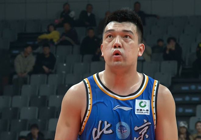 北京首钢惨败福建队 三名核心球员低迷成关键