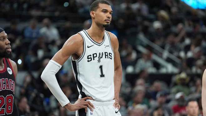 乔丹惊叹文班亚马统治力 文班亚马数据震撼联盟