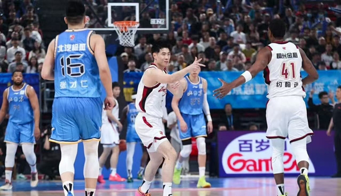 北京惨败浙江联赛第三争夺战陷入被动