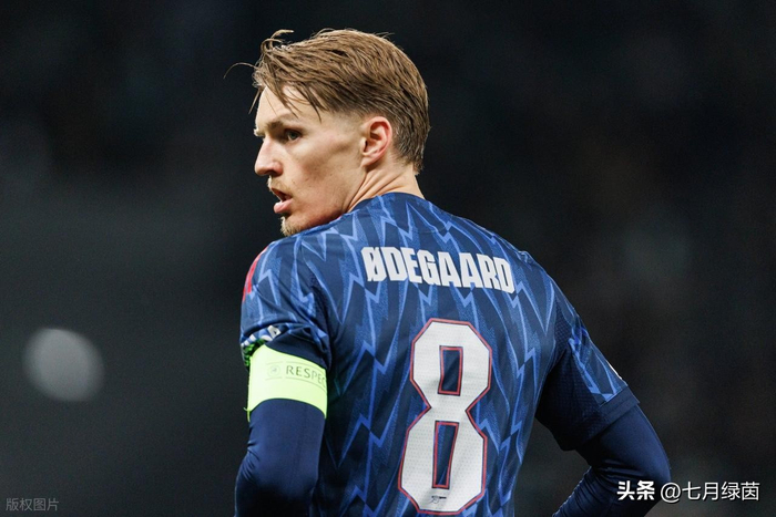 曼城阿森纳英超生死战：6分差距成夺冠关键